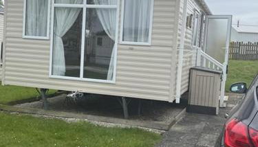 AMC Flamingo Land Caravan, Motorhome & Campervan Hire - Foto 3