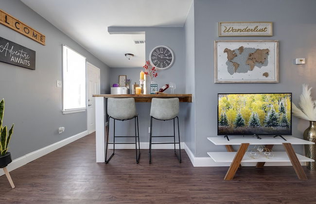 Medical District Gem - Photo 4