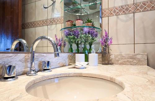 Duplex 2 quartos - Melhor vista do Centro - Foto 25