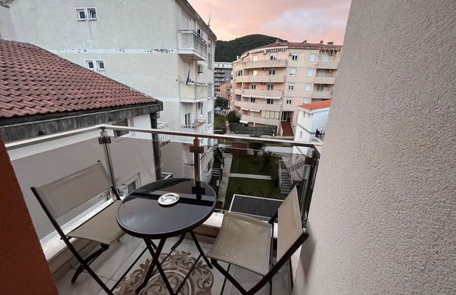 Pearl Apartments - Photo 33