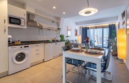 Edificio Santiago by Plaza Mayor Apartamentos - Photo 1