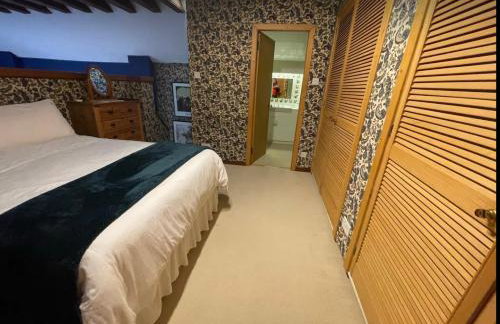 The Schoolhouse Cottages peaceful and quiet retreat with log burner - Photo 14