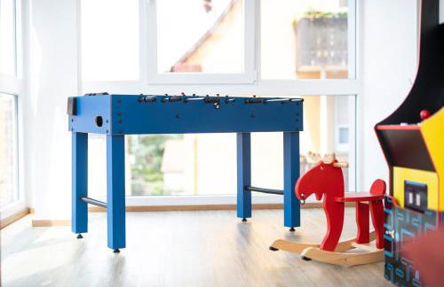 Bunter Hund Apartments - Zentrales Apartment, Parkplatz, Wintergarten, Kinderzimmer - Foto 29