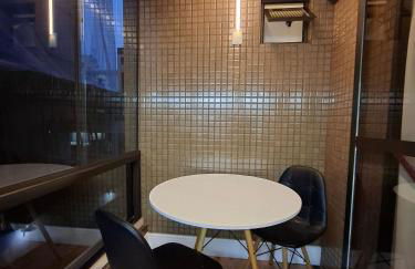 Flat-Apto Alto da XV-Centro Piscina e Academia - Foto 9