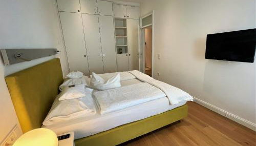 120qm Deluxe Apartment Suites Christina im Stil Design Hotel Vosteen Nähe der Kaiserburg - Foto 4, wardrobe