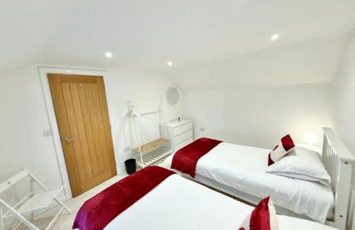 Rural Cottage, 3 beds, 3 bath,LOG BURNER, HOT TUB, with Cymru Holidays - Foto 11