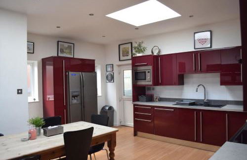 Nottingham City House - Photo 2