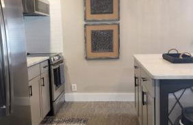 Town Square Retreat - Foto 17