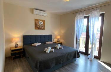 Apartments " Happy villa " - Photo 40