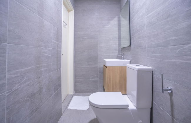 OYO Home 89854 Amazing Bukit Jalil - Foto 31