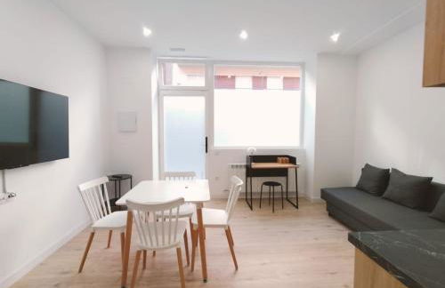 Apartamentos La Brava by gaiarooms - Photo 31