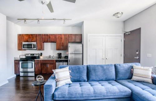 CozySuites Music Row Refined 1BR with free parking - Foto 3