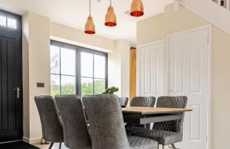 The Old Coach House - Hot Tub - Dorset - Photo 40