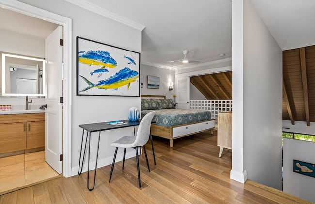 Luxurious & Spacious Ocean Vistas - Photo 5