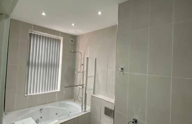Immaculate 1-bed Lux Apartment in Wolverhampton - Foto 8
