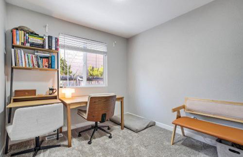 Cozy One-Level Home | Projector+PS5+Pet Friendly! - Foto 18