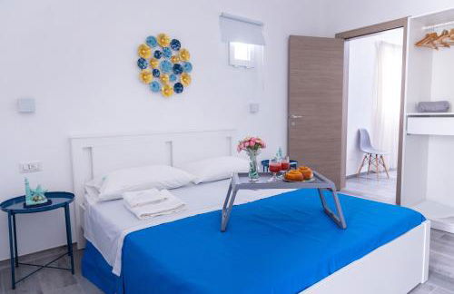 Villa Pasitea fronte mare - Foto 24