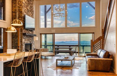 Big Sky - Best Views in Blue Ridge - Photo 1