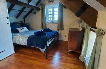 Puzzle Cottage, Quirky Dales Cottage for 2 - Photo 18