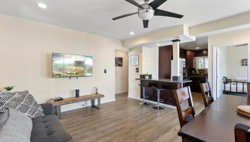 Windansea Coastal Haven - Steps to Beach - Foto 4