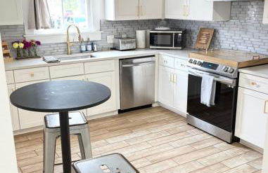 White Magnolia - Bakery Treats, Walk to Beach, Strand, Cruise, Pleasure Pier - Foto 53