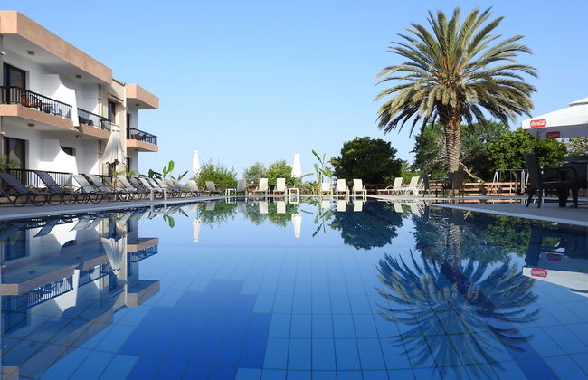 Anna Hotel Apartments - Photo 1