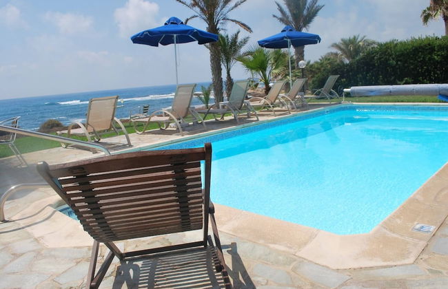 Sea Front Villa, Heated Private Pool, Amazing Location Paphos 323 - Foto 30