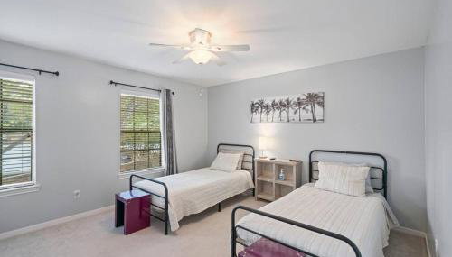 Townhome - Convenient Location - Foto 5