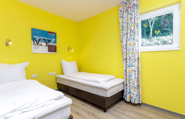 Beautiful Holiday Home in Waxweiler With Pool - Photo 1