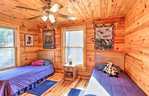 Wheelchair-Accessible Murphy Cabin with Fire Pit! - Foto 22