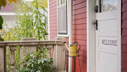 Boho Garden Bungalow Near IU, Downtown, EV Level 2 Station - Foto 2