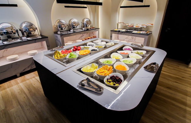 Friesian Hotel - Photo 79