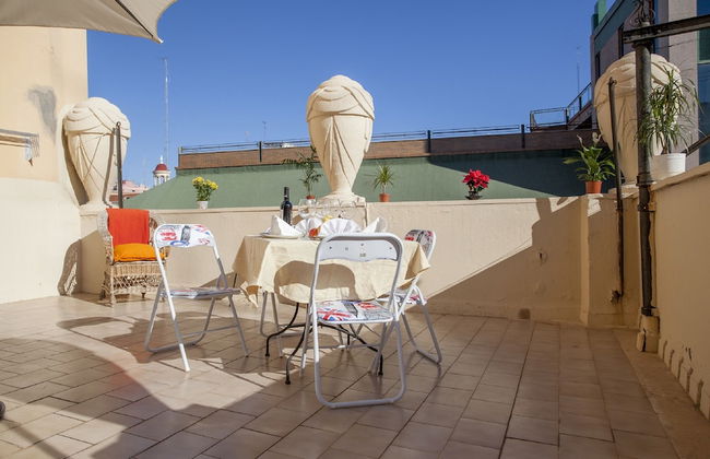 Atico de lujo plaza ayuntamiento pet friendly - Photo 4