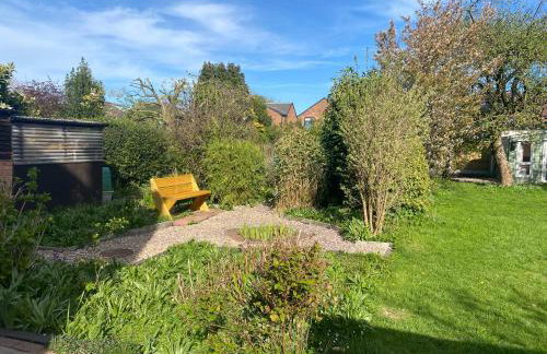 Tiny home OR Chalet - with toilet & shower room in separate outbuilding - Foto 7