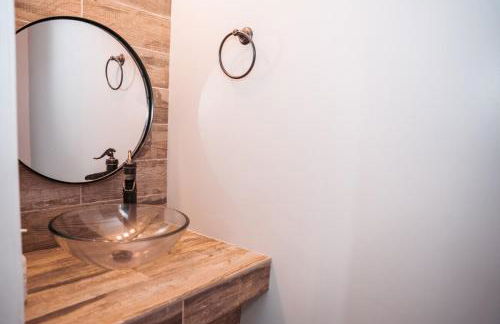 Cozy Springfield Townhome , WIFI , Pet Friendly - Foto 25