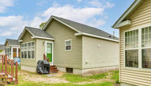 1 Mi to Beach Cottage with Pool Access in Wells - Foto 2