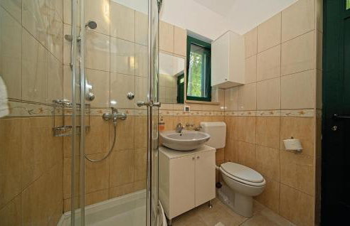 0-Bedroom Holiday Home In Postira - Photo 17