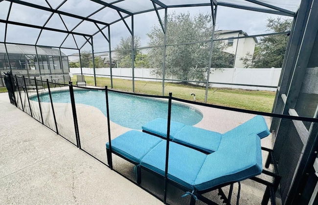 7/6.5 Beautiful Vacation Home With Private Pool, and Much More!! - Foto 65