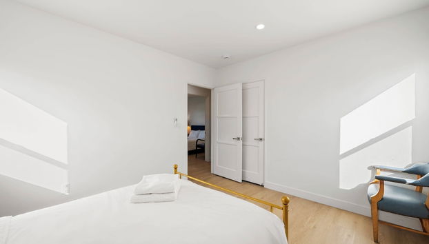 Cozy & Stylish Home Spacious, Fully Equipped Stay - Foto 3, Habitación