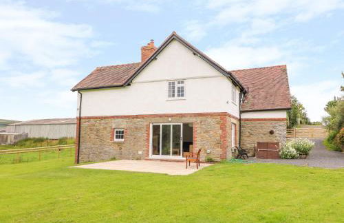 The Old Farmhouse, Upper Pitts - Photo 3