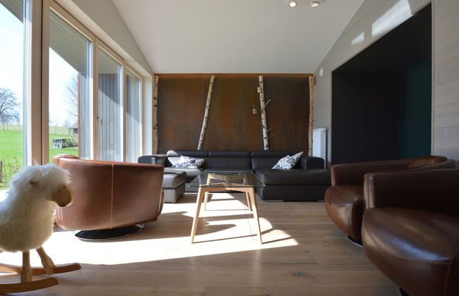 Chic Retreat Near Lake & Fens - Photo 16