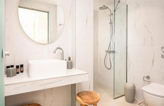 NOA BEACHFRONT SUITES - Foto 8