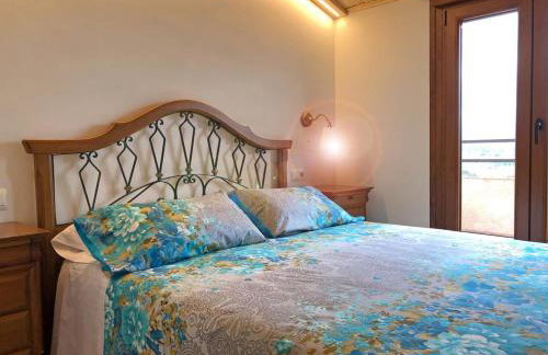 Spacious House in Cretas with Mountain View - Foto 8