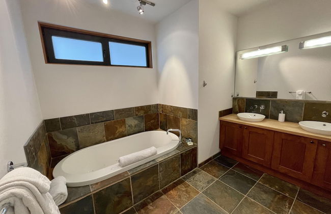 Big Beach Villa - Photo 7