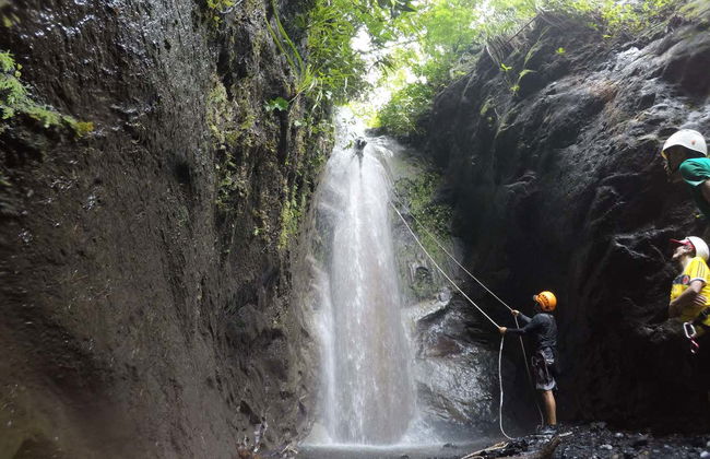 Canyoning + Ziplining in Útica - Foto 5