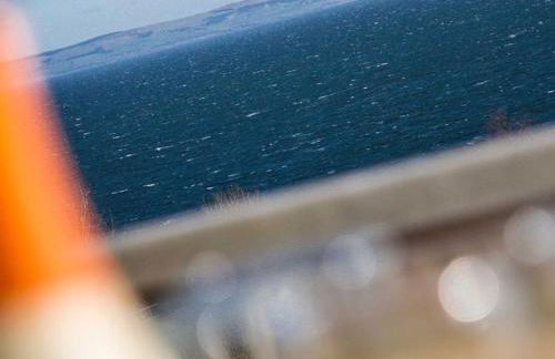 Spacious holiday home with stunning sea views - Photo 9