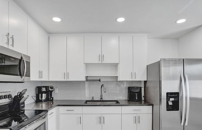 3-storey Home with Beautiful Lake View - Foto 11