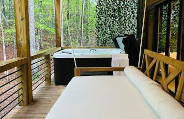 Lux Blue Ridge Cabin, Hot tub, Swing, PingPong! - Foto 18