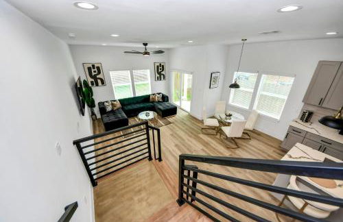 NEW! The Brandōn - Upscale Manor - Garage - Near Medical Center & NRG - Foto 27