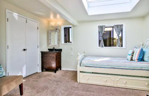 Stunning Monterey Home with Views Right on the Bay! - Foto 18